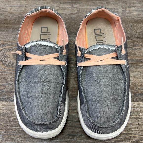 SOLD IN STORE Hey Dude WENDY BOHO Grey Sneakers Size 9 - Picture 2 of 7